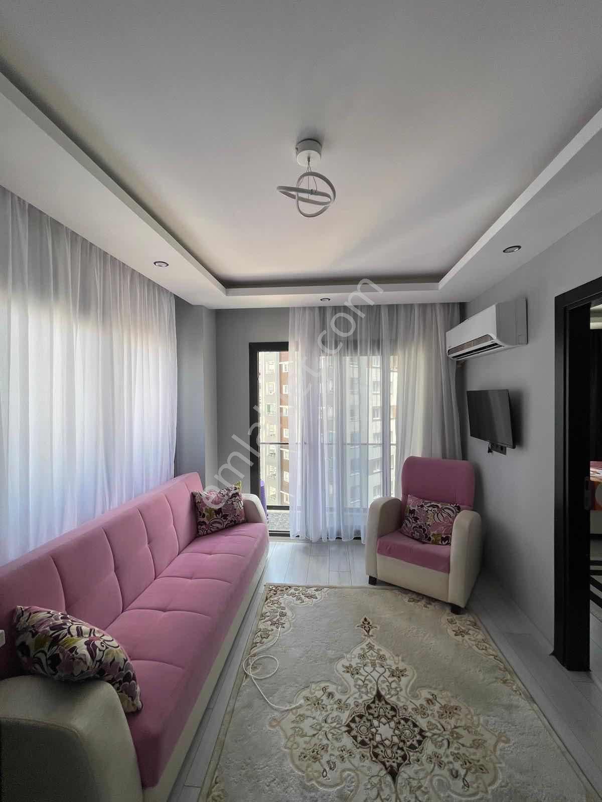 Carkıpare'de Stadyum Karsısı Esyalı Balkonlu 1+1 - Görsel 5