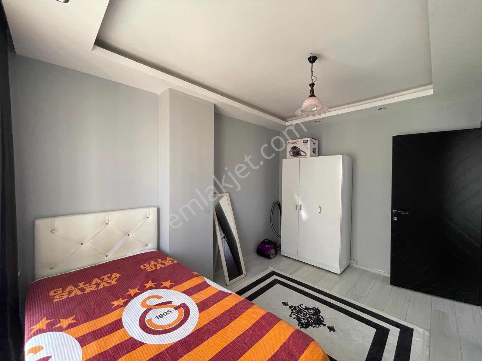 Carkıpare'de Stadyum Karsısı Esyalı Balkonlu 1+1 - Görsel 22
