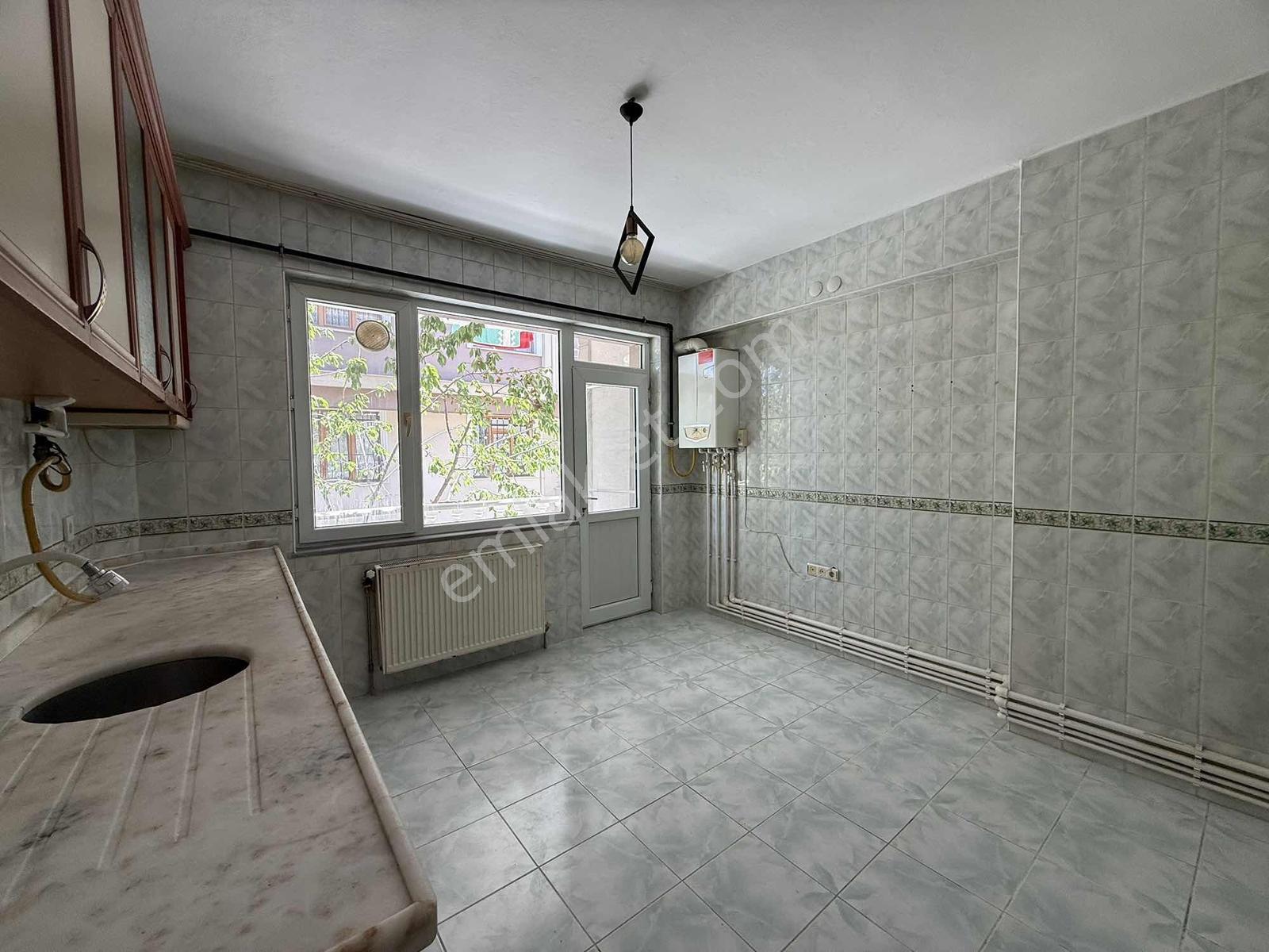 Remax Dem'den Kazımkarabekir De Depozitosuz Kiralık 2+1 Daire - Görsel 15
