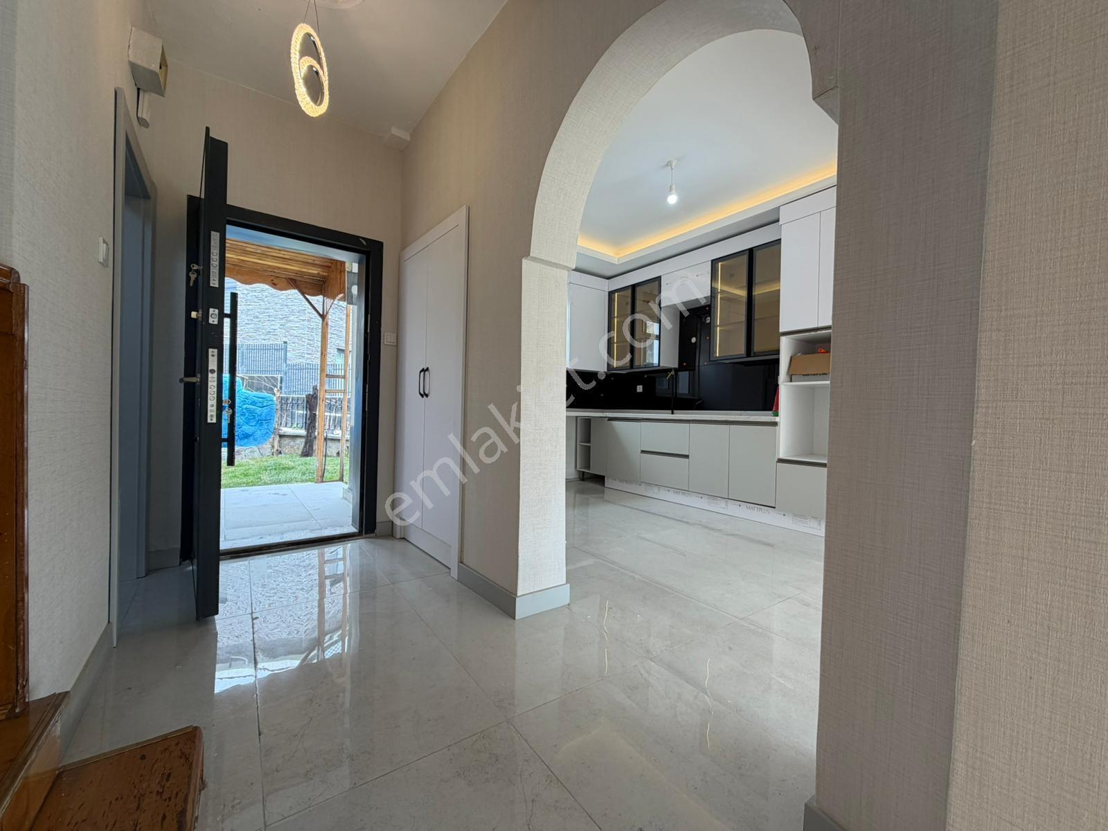 Ankent Sitesi Yenilenmiş Güvenlikli Kök Tapulu Müstakil Villa - Görsel 9