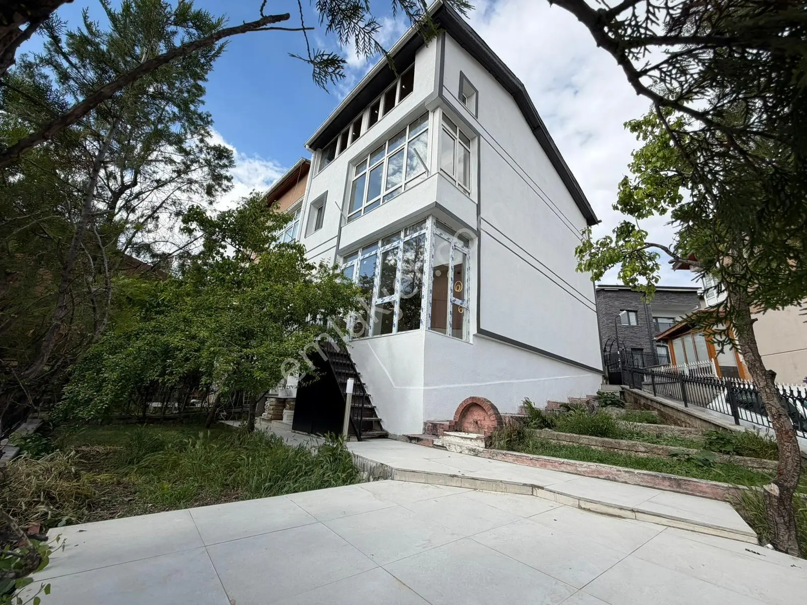 Ankent Sitesi Yenilenmiş Güvenlikli Kök Tapulu Müstakil Villa