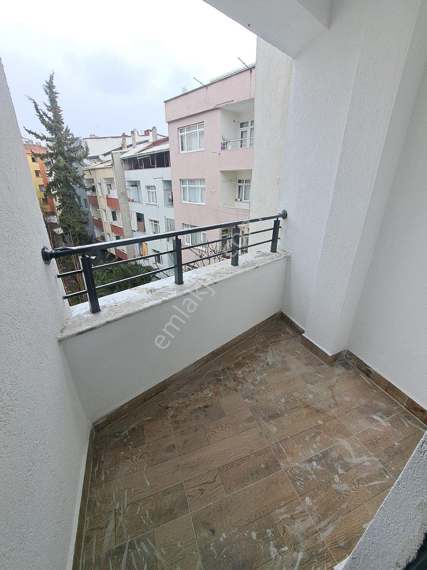 Toprak İnşaat...avrasya Hastanesi Civarı Yeni Kullanıma Hazır!!! - Görsel 10
