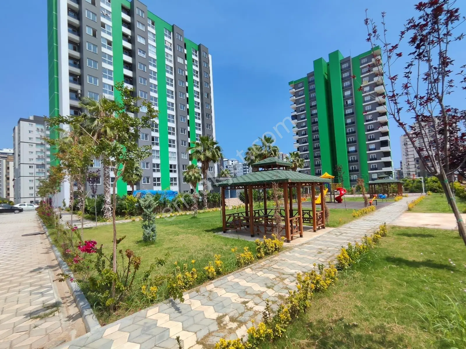 Thor'dan Mezitli'de Emerald Platınum Sitesinde 2+1 Kiralık Daire - Görsel 28