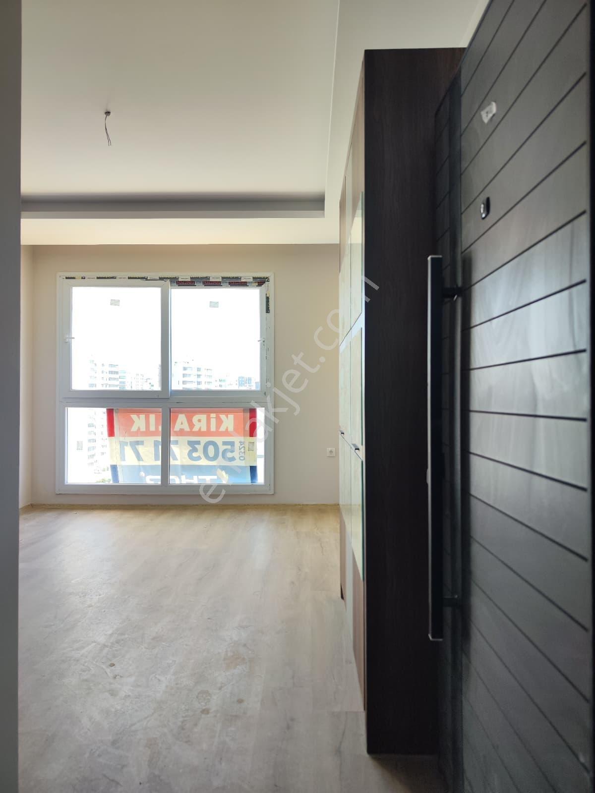 Thor'dan Mezitli'de Emerald Platınum Sitesinde 2+1 Kiralık Daire - Görsel 17