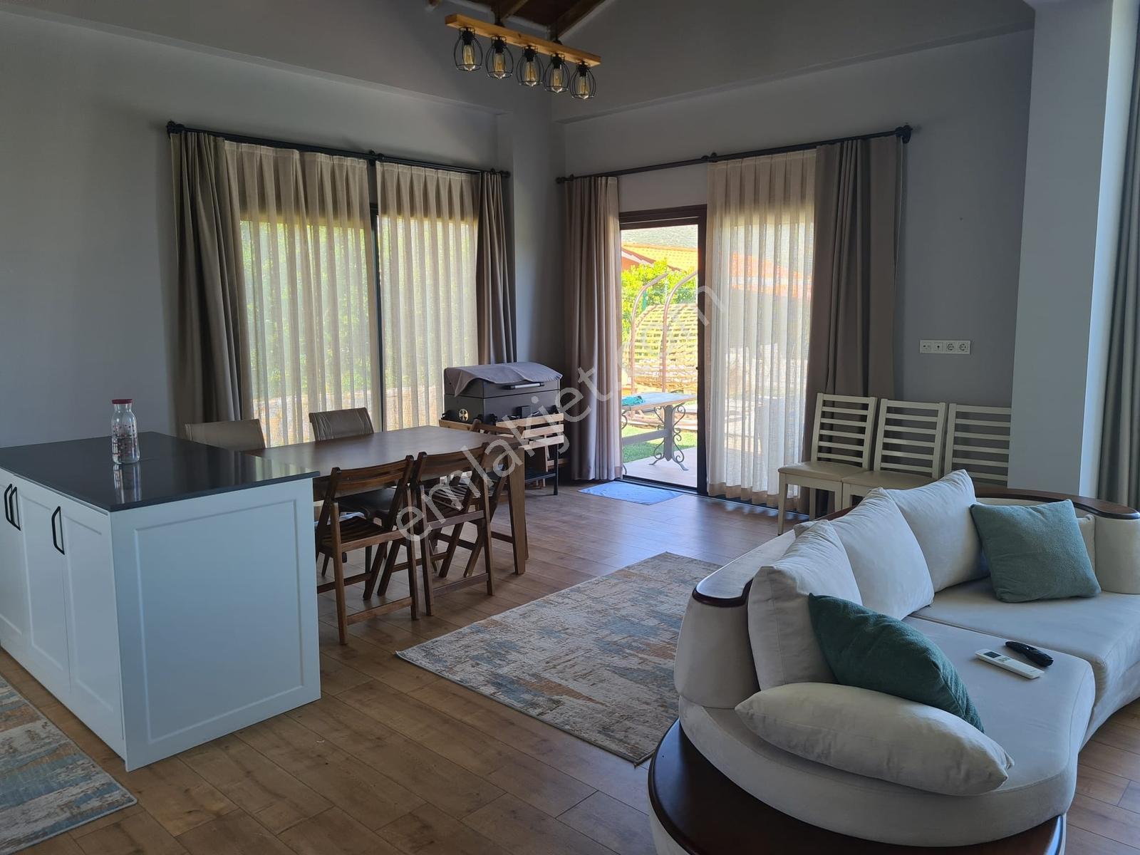 Bodrum Kızılağaçta 3+1 Özel Bahçeli Ve Havuzlu Kiralık Villa - Görsel 6