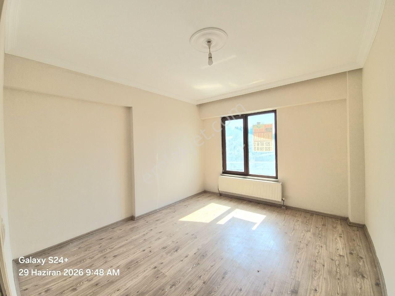 Hak Emlak'tan Üniversite Bölgesinde Kiralık 1+1 Geniş Daire - Görsel 6