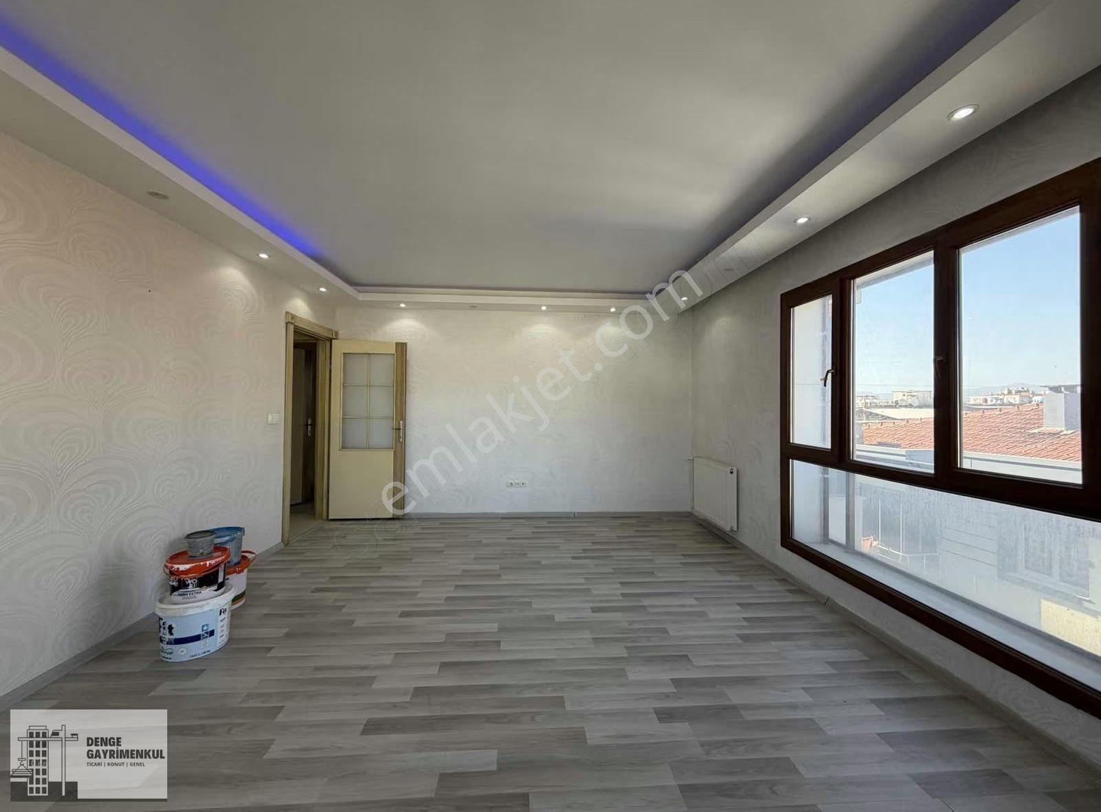 Denge'den Buca Çamlıkule Mahde Site Otopark/asansörlü Lüks 3+1 - Görsel 10