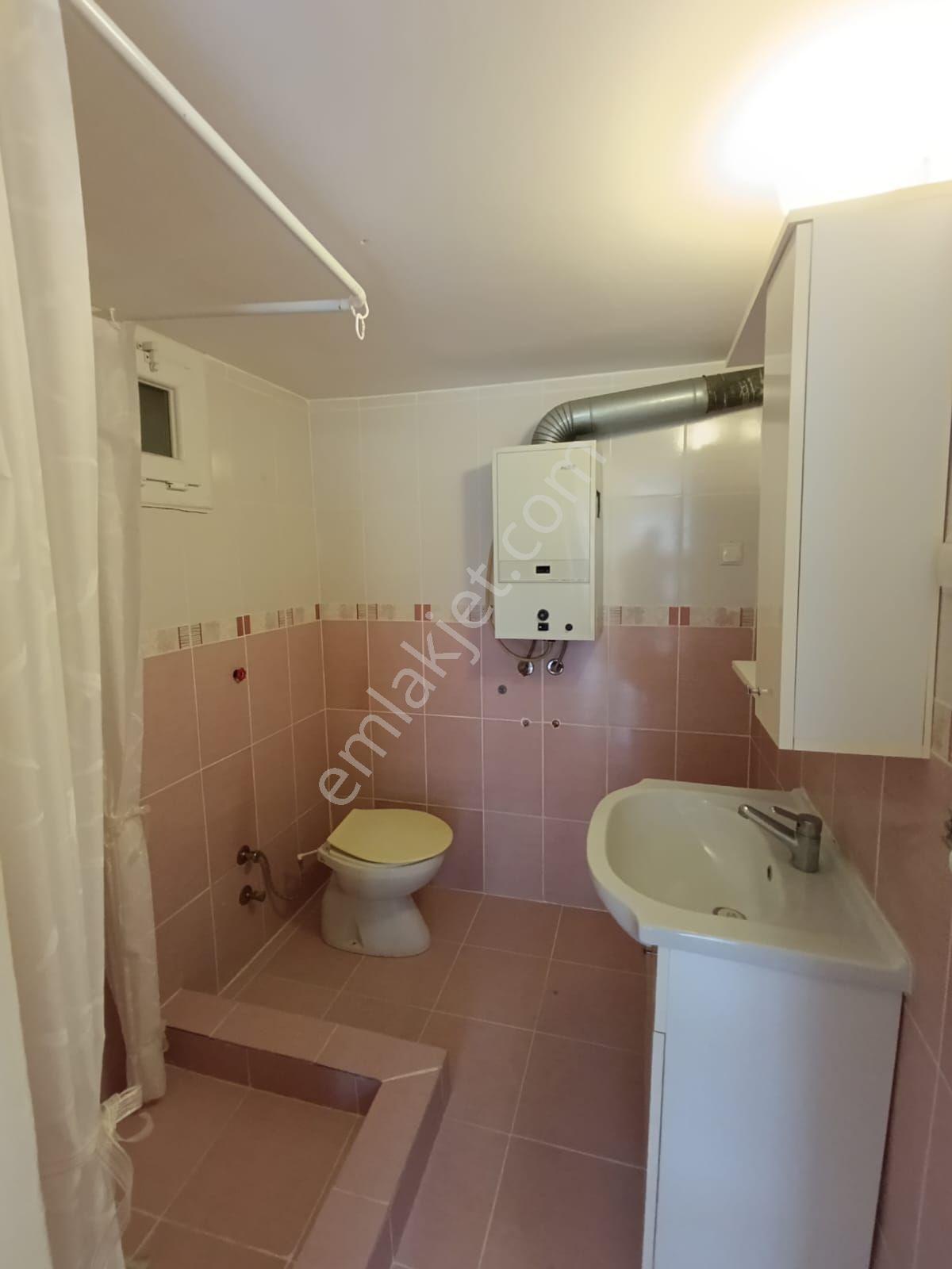 Güzelyalı'da Ana Caddeye Ve Sahile Yakın 3+1 Satılık Daire! - Görsel 33