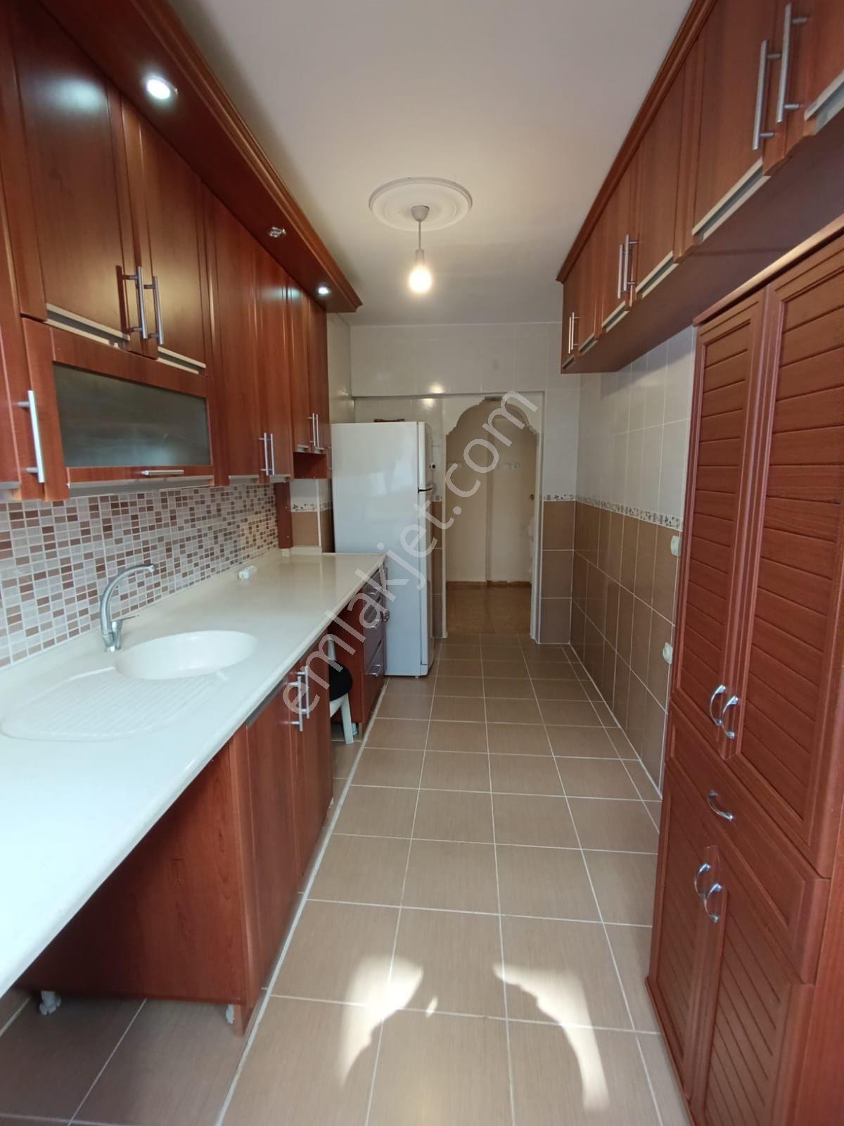 Güzelyalı'da Ana Caddeye Ve Sahile Yakın 3+1 Satılık Daire! - Görsel 30