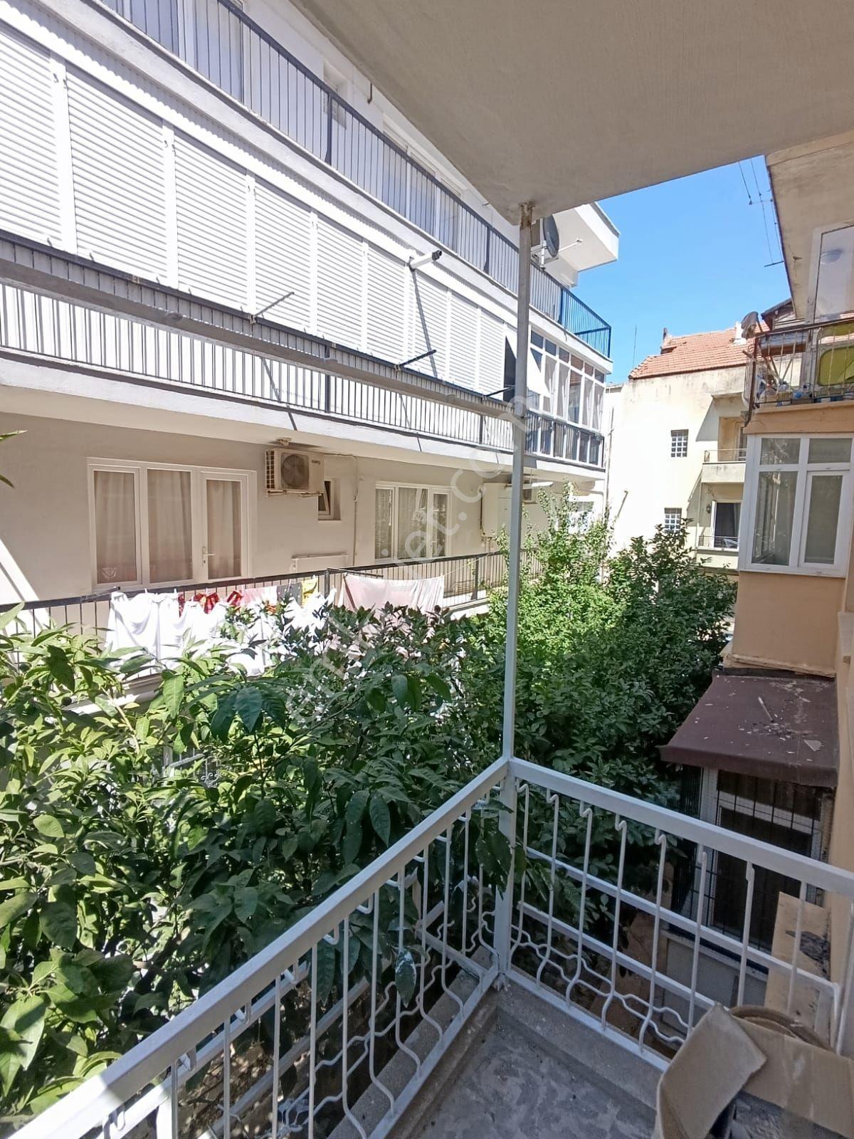 Güzelyalı'da Ana Caddeye Ve Sahile Yakın 3+1 Satılık Daire! - Görsel 24
