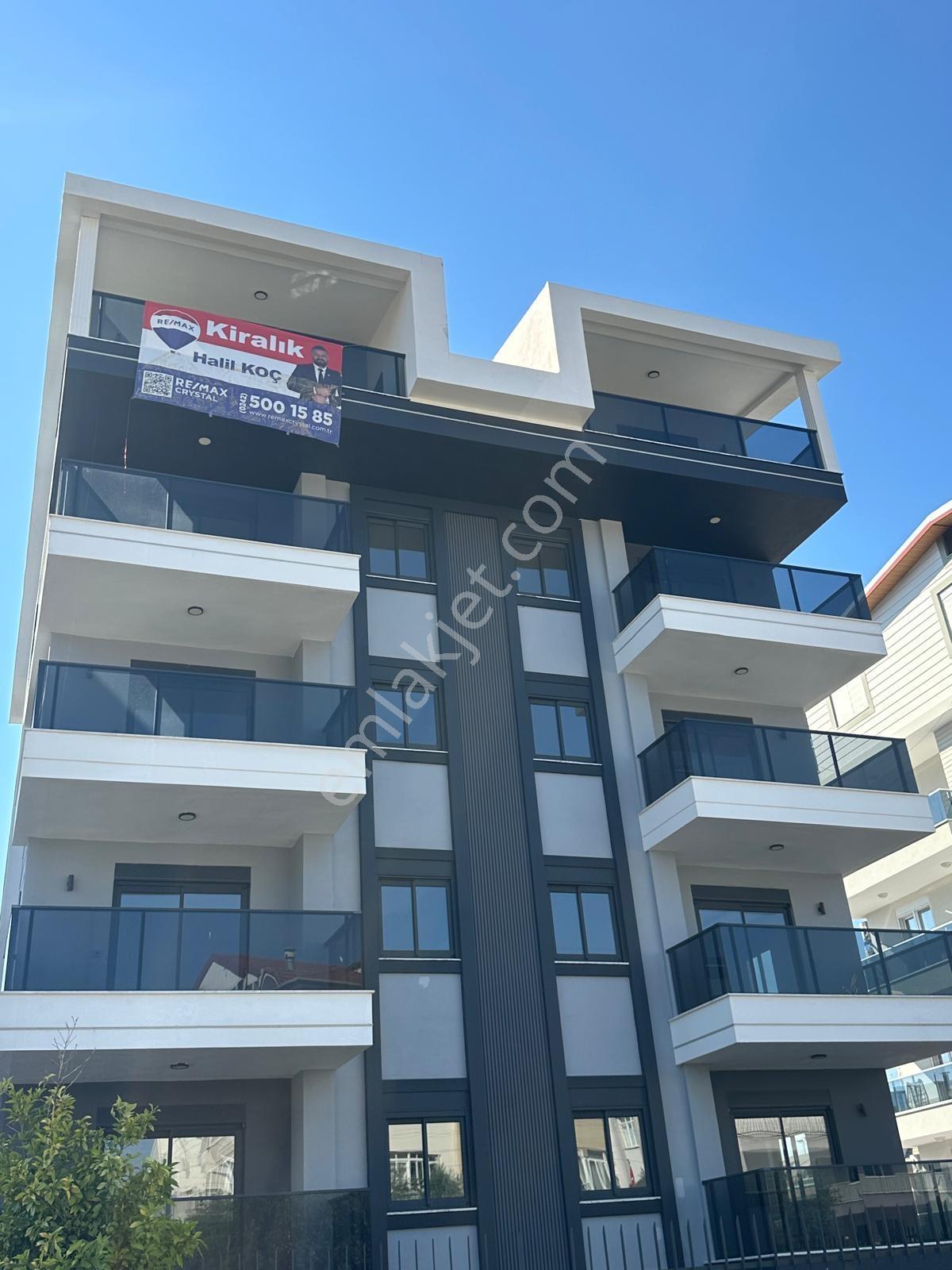 Merkezde Geniş Ve Konforlu Yaşam | Sıfır 2+1 Kiralık