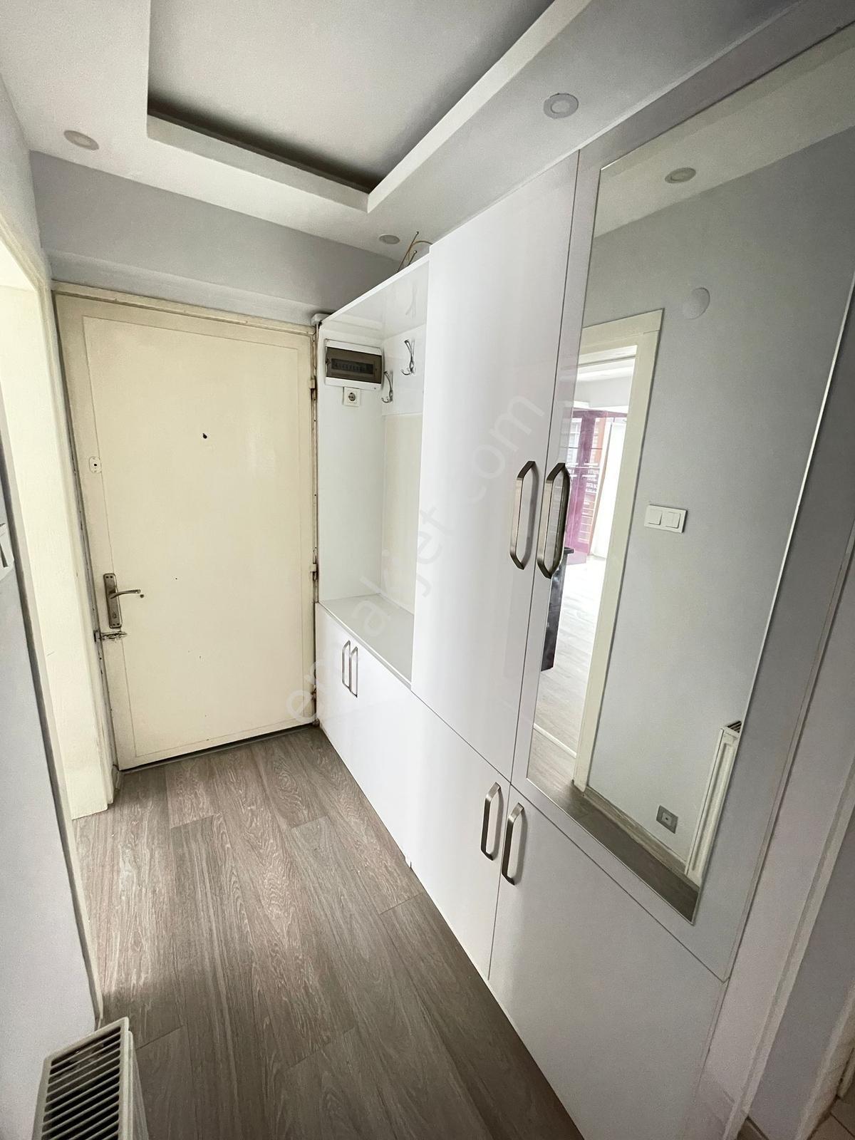 Hazar Gayrimenkul'den Merkezde Doğalgazlı Kiralık Daire & Ofis - Görsel 10