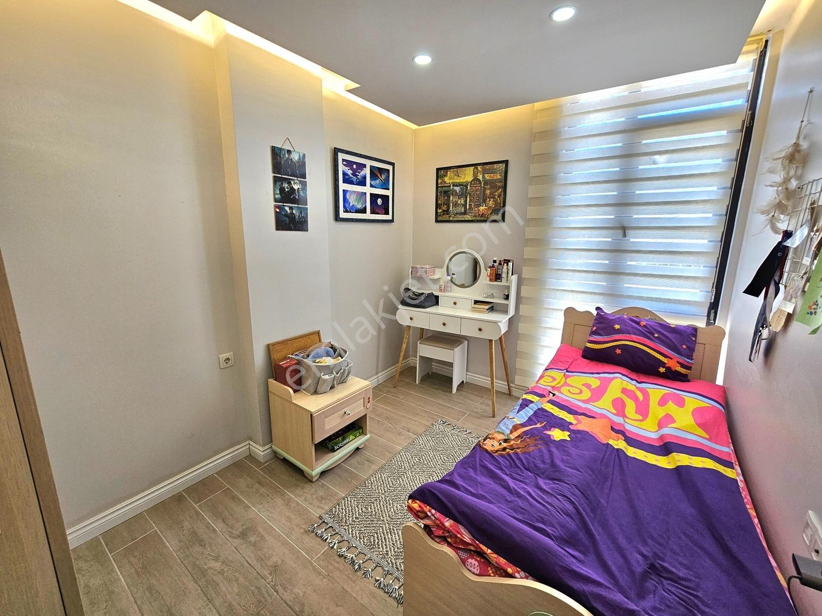 Hak Emlak'tan Hamidiye Mahallesinde Kiralık 3+1 Ultra Lüks Daire - Görsel 24