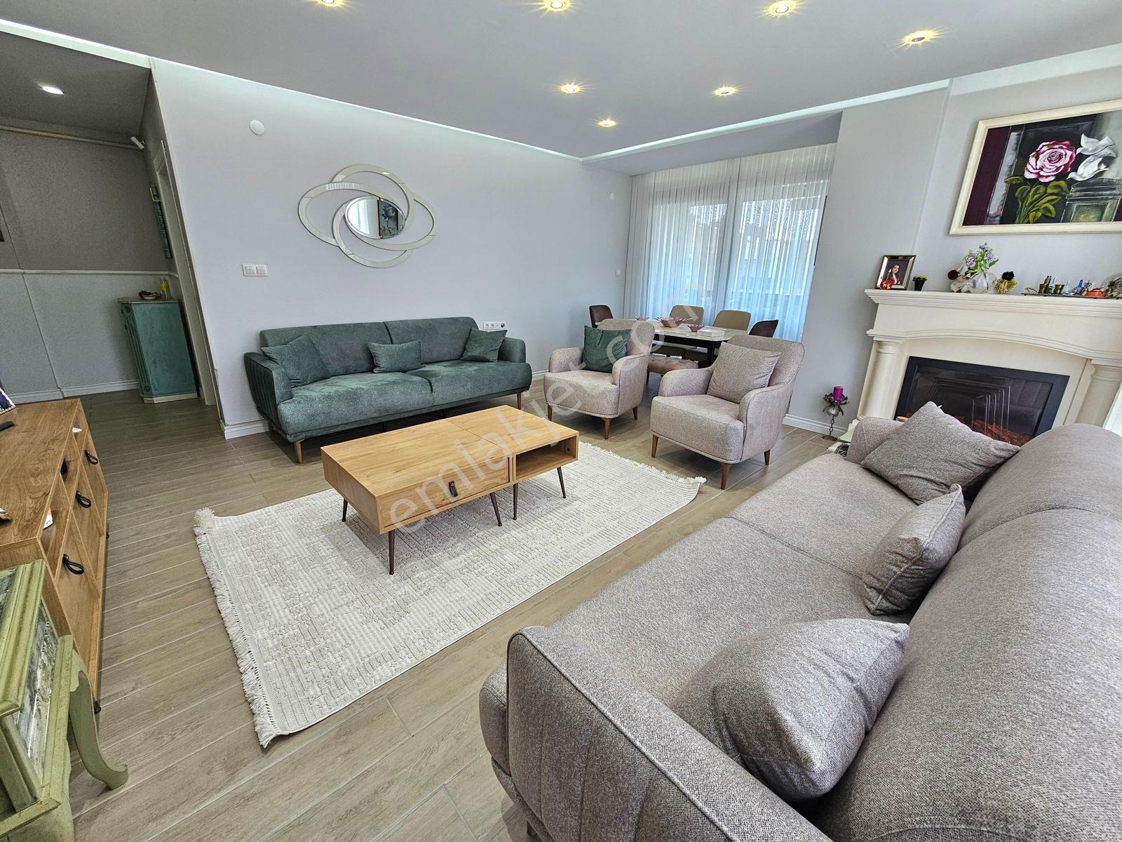 Hak Emlak'tan Hamidiye Mahallesinde Kiralık 3+1 Ultra Lüks Daire - Görsel 13