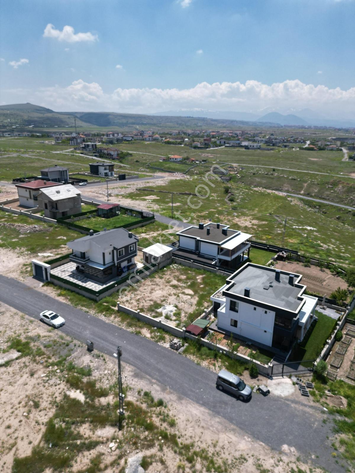 Acil..! İldem'e Yürüme Mesafesinde 432 M²duvarları Yapılı Parsel - Görsel 6