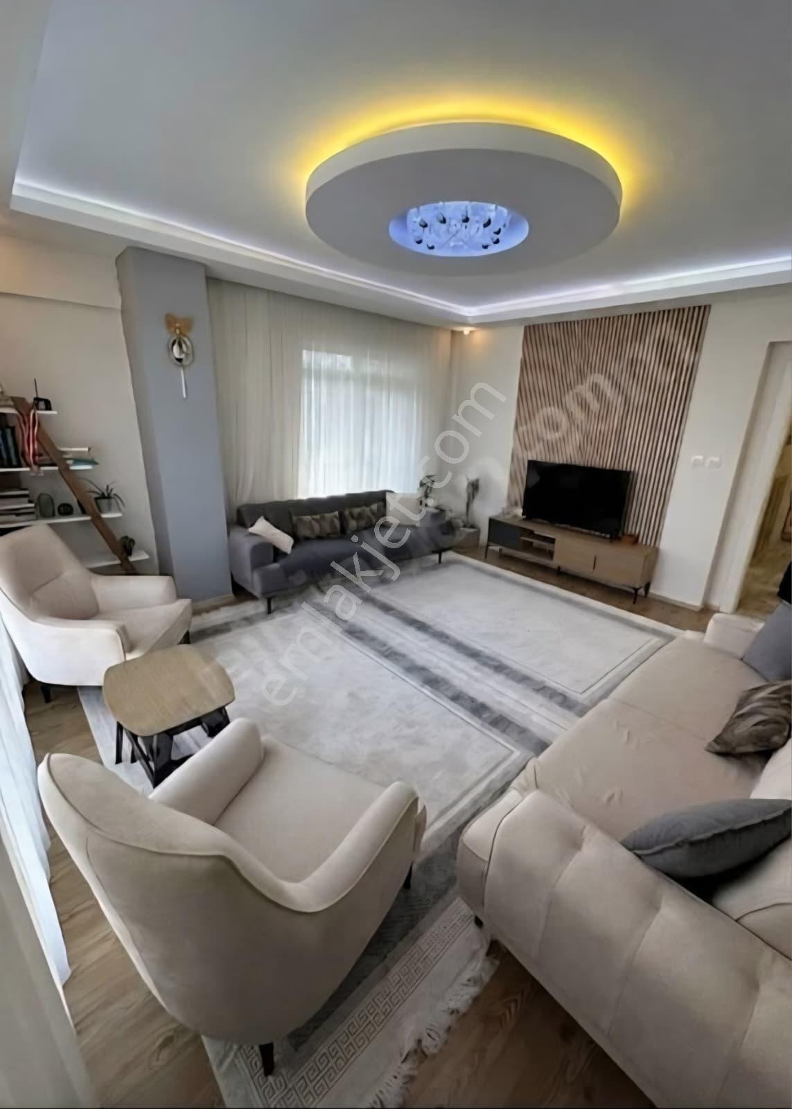 Aktif''den^^ana^^cadde^den Bir İçerde Site İçi Satılık 3+1 Daire - Görsel 2