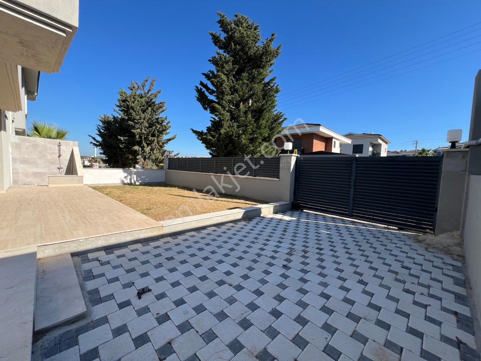 Çeşme Dalyan Ali Bostan Plajına Yakın Satılık Villa - Görsel 8