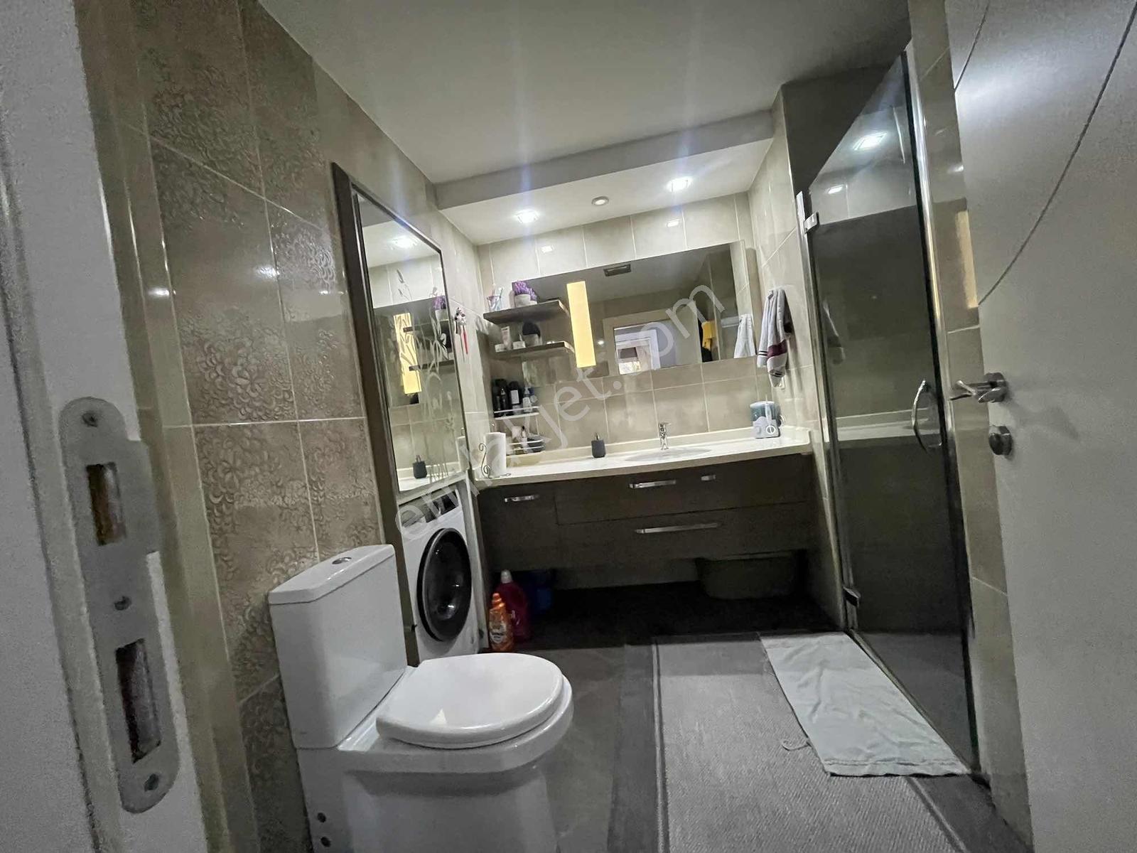 İzmir Prestij Evlerin De Havuzlu Lüks 3+1 Satılık Daire - Görsel 5