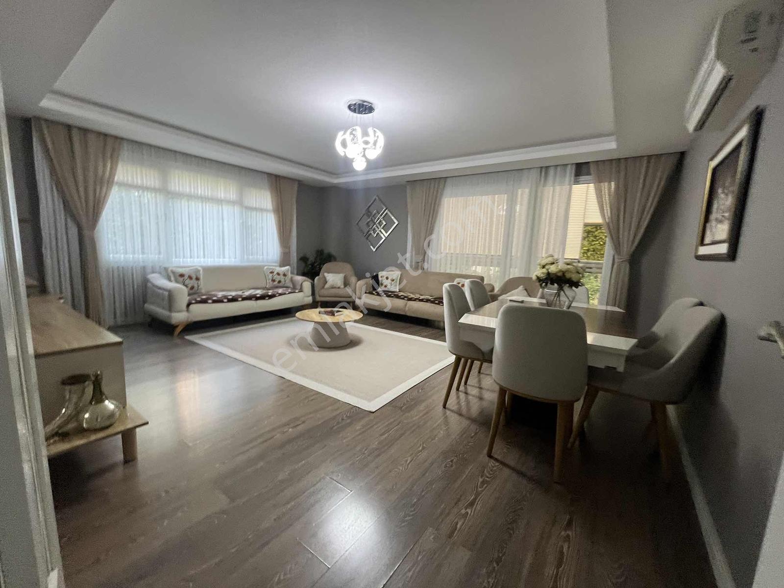 İzmir Prestij Evlerin De Havuzlu Lüks 3+1 Satılık Daire - Görsel 15