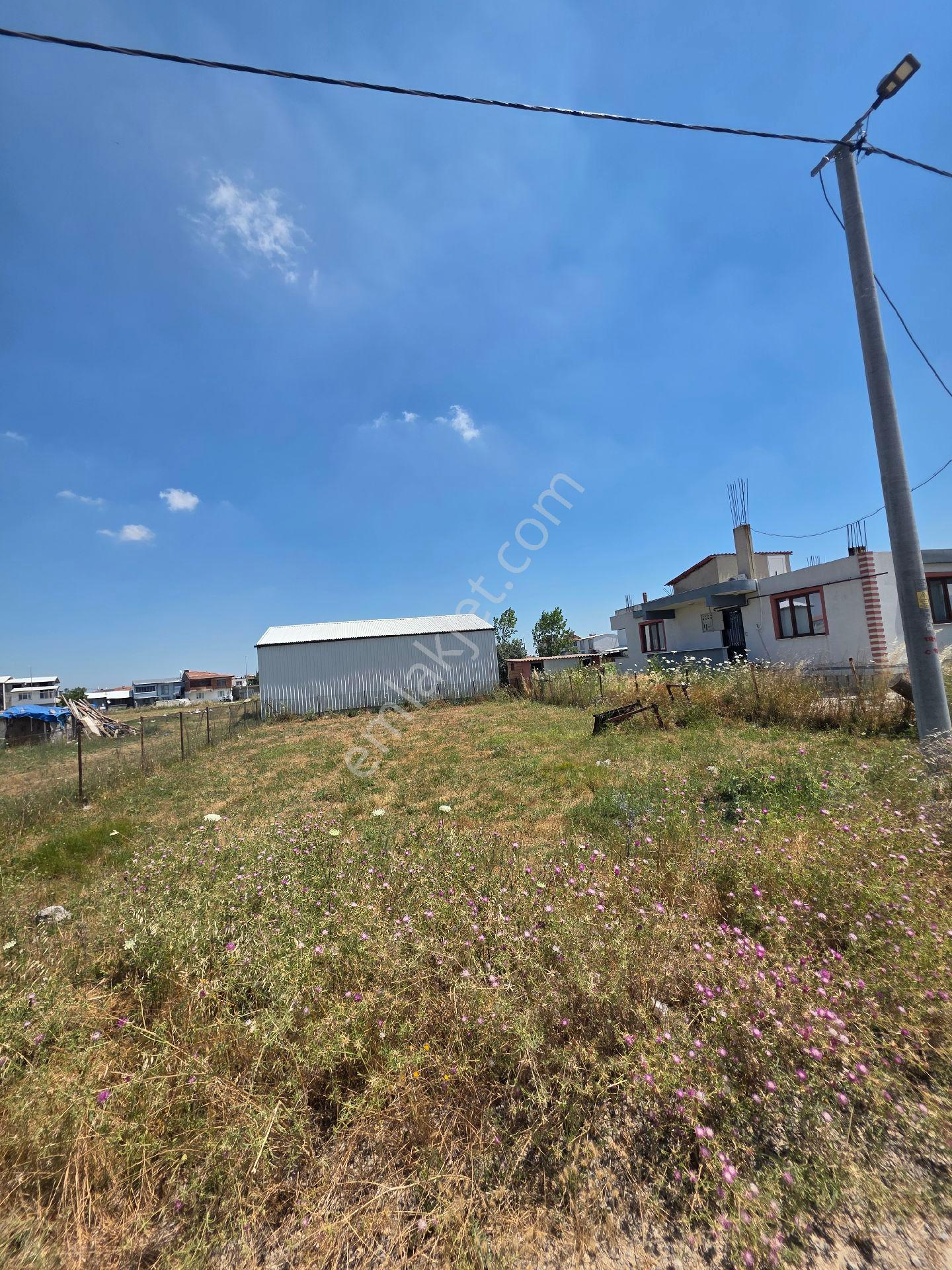 Zeynep Gayrimenkulden Karşıyaka Mah.356m2 Satılık Arsa