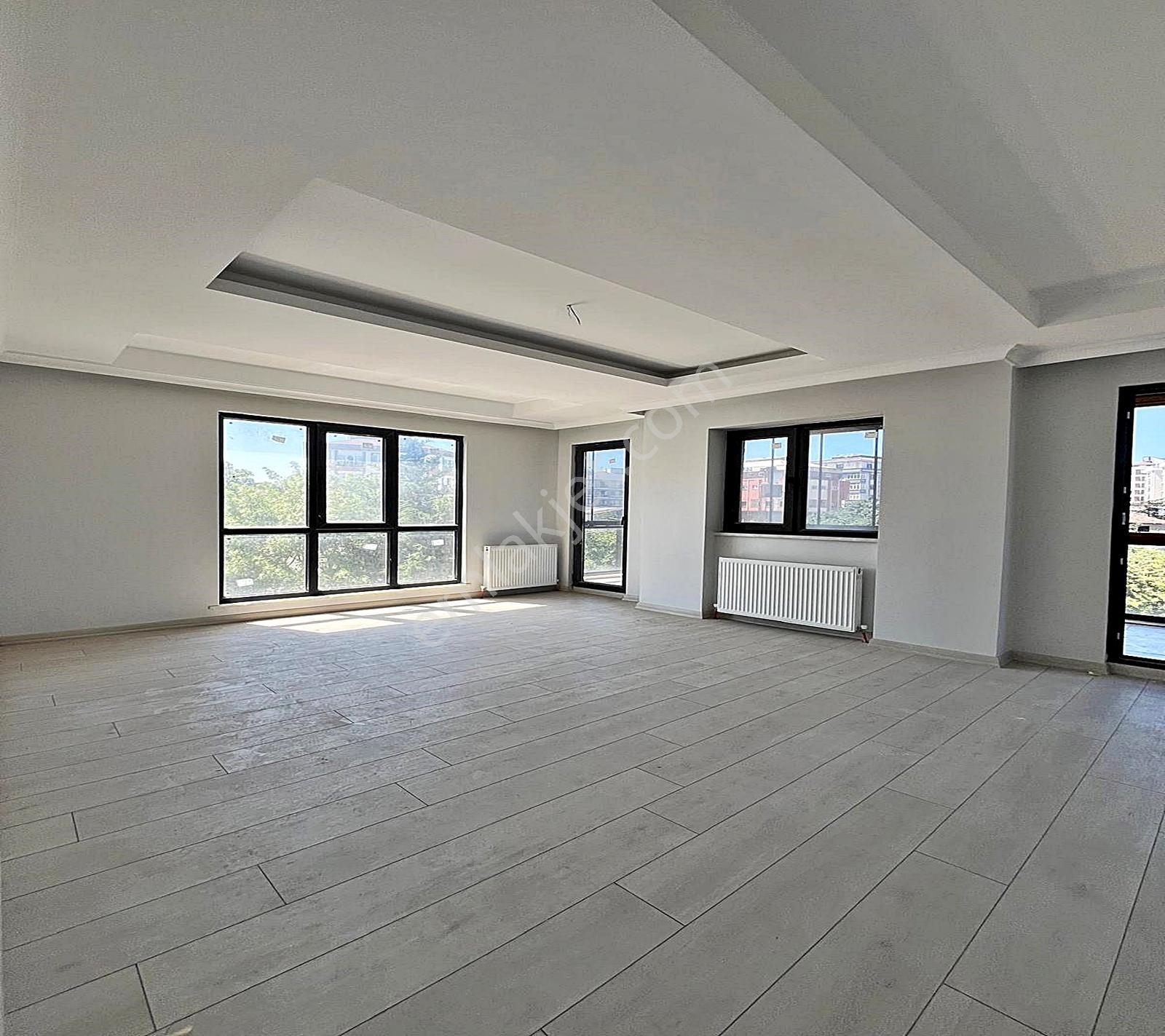 Butik Site İçinde Geniş Balkonlu Lüks 3+1 Satılık Daire - Görsel 2