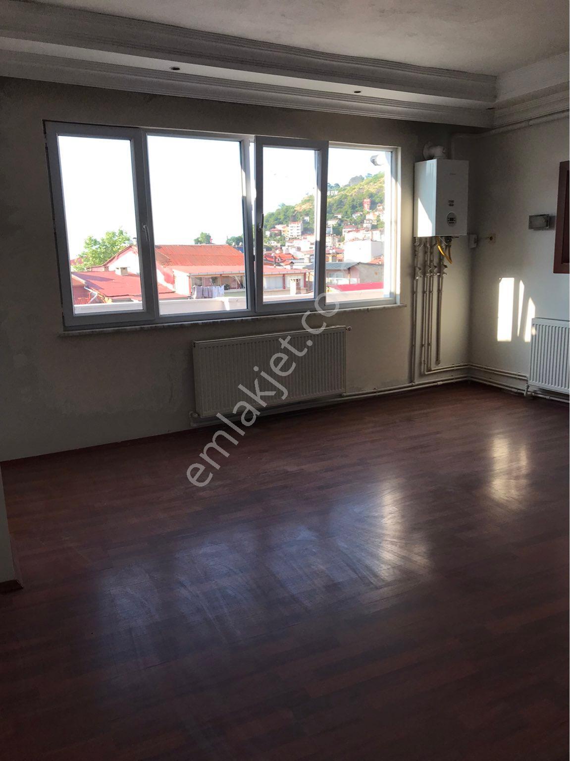 Giresun Merkez'de 3+1 Geniş Teraslı Kiralık Daire - Görsel 10