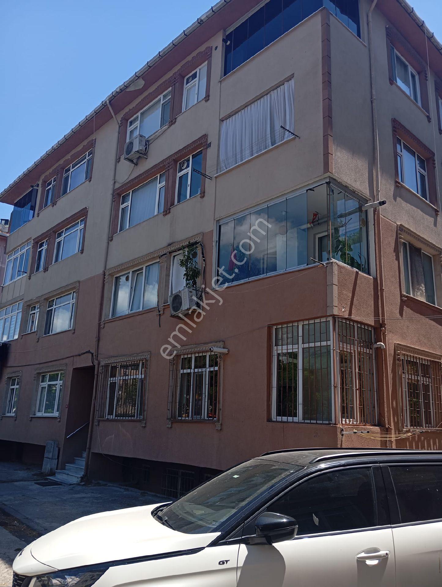 Eyüp Belediyesine Ve Hastaneye Tranvaya Yakın Kiralık Daire İçi Yapılı - Görsel 20