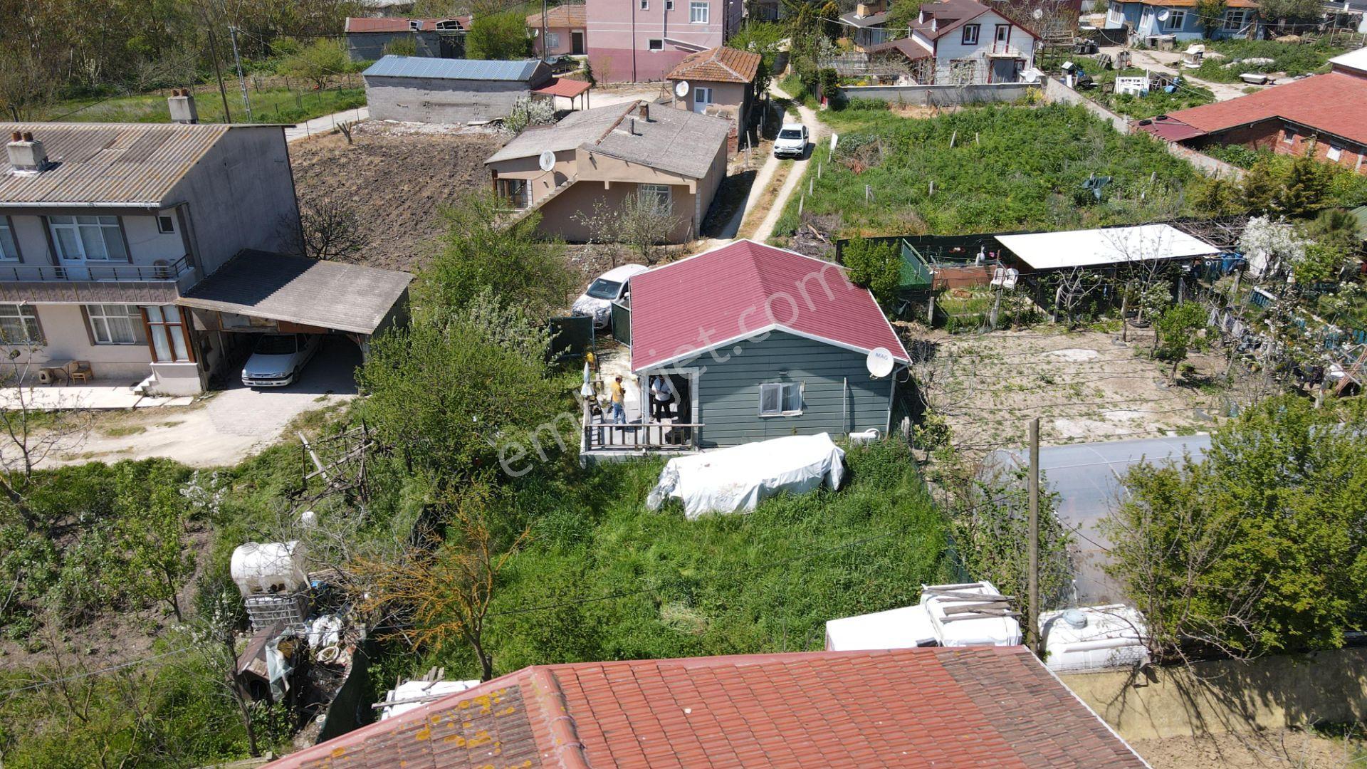 Çatalca Ovayenice'de Geniş Bahçeli Eşyalı 2+1 Müstakil Ev - Görsel 17