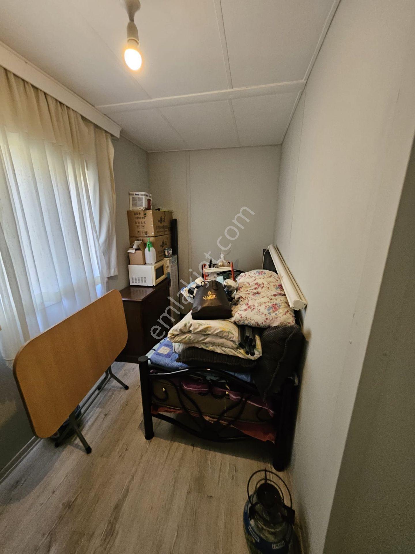 Çatalca Ovayenice'de Geniş Bahçeli Eşyalı 2+1 Müstakil Ev - Görsel 10