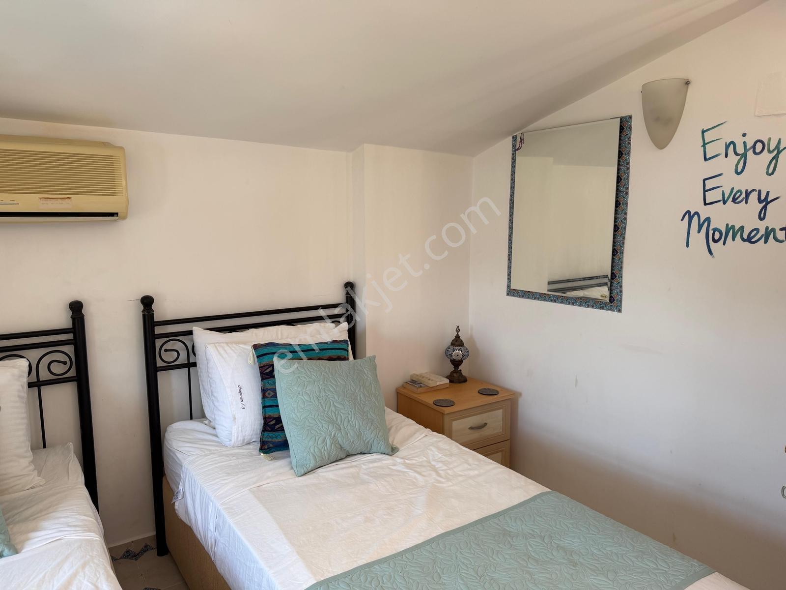 Kalkan Merkezde Full Eşyalı, Deniz Manzaralı 2+1 Daire - Görsel 13
