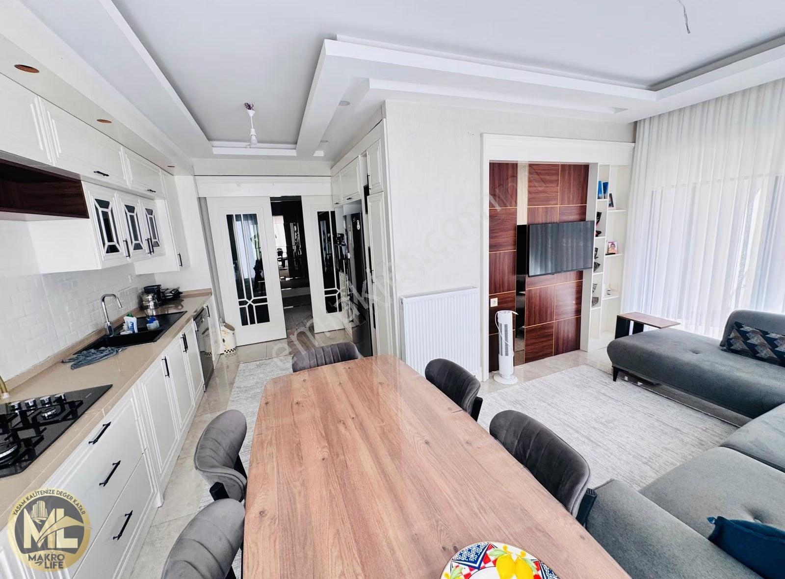 Mastfrost Caddesı Ile Wınston Avm Arasında 3.5+1 Satılık Daire - Görsel 5