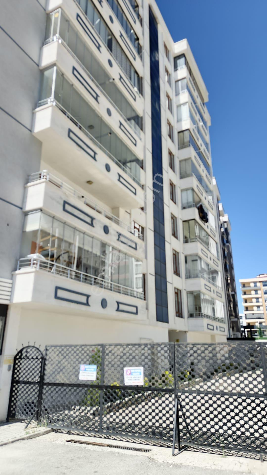 Satılık 4+1 Lüks Daire Yıldızkent-bulvar-buhara Konutları