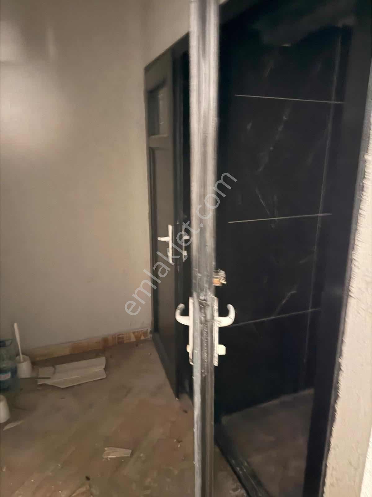 İzmir Konak Çankaya'da Yatırımlık/kiralık Geniş Dükkan! - Görsel 6