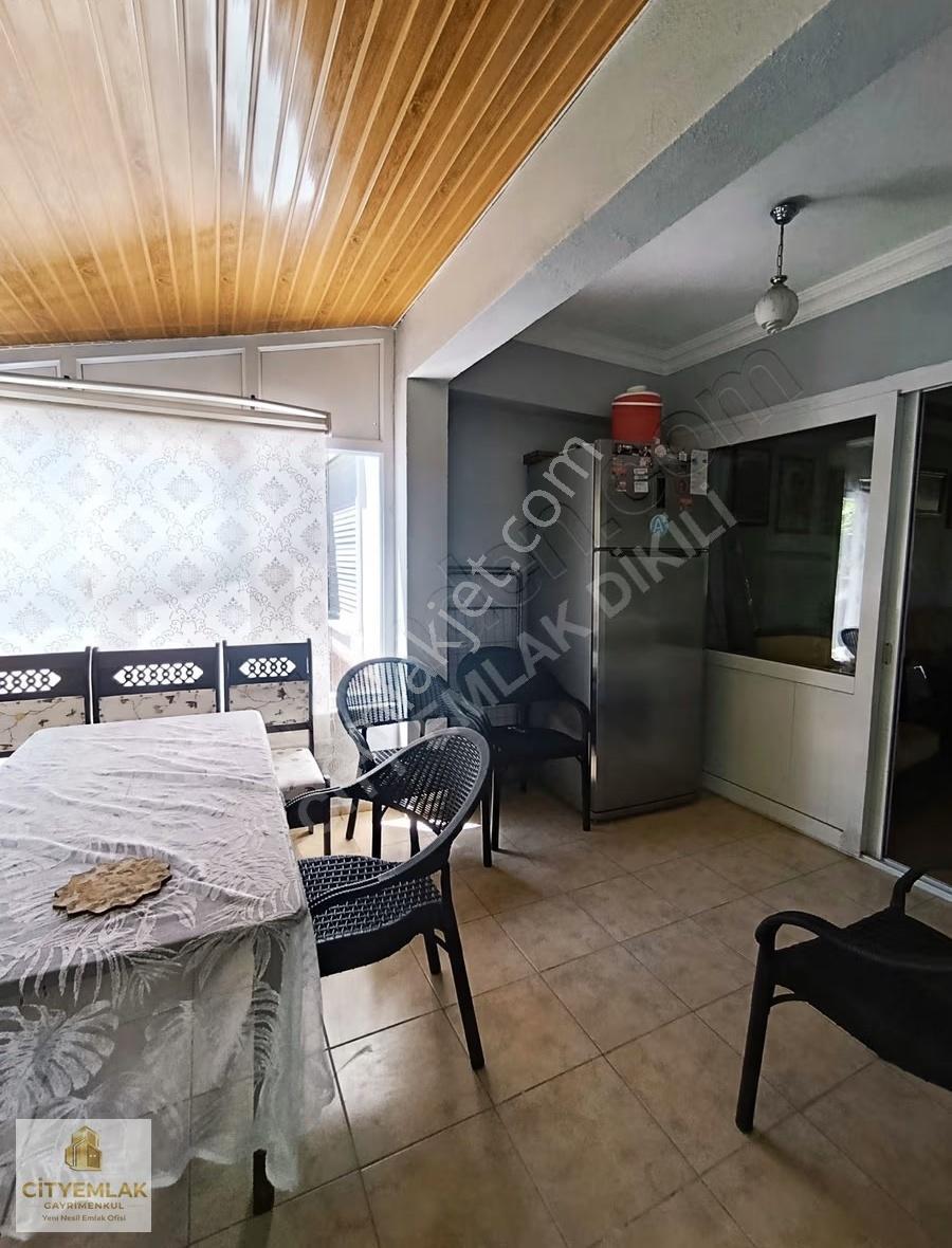 Salihleraltı Maviköy Sitesinde Sahile 200 M Full Eşyalı Villa - Görsel 17
