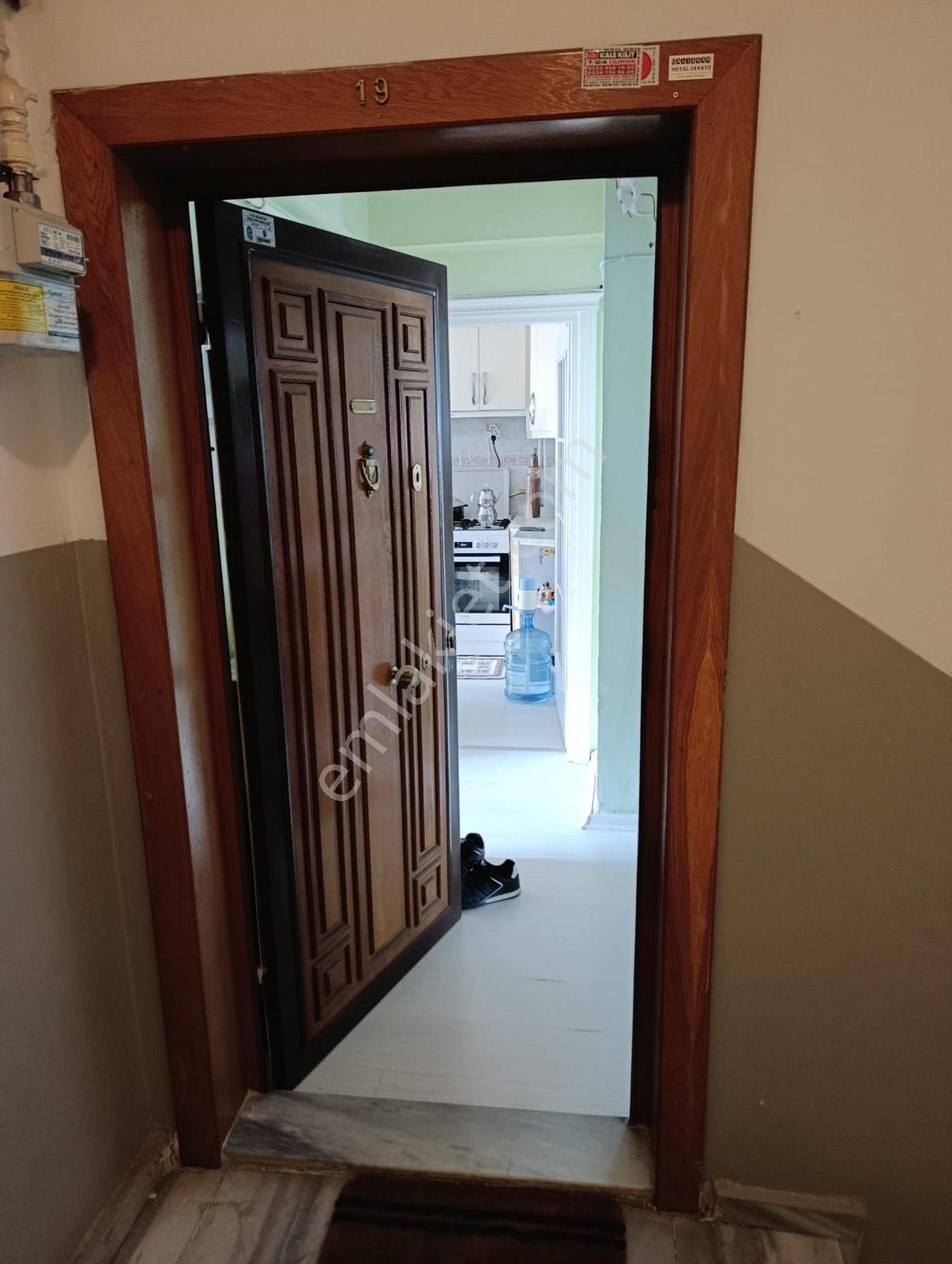 Güzeltepe, Belediye Blokları Kiralık Eşyalı 2+1 Daire - Görsel 24
