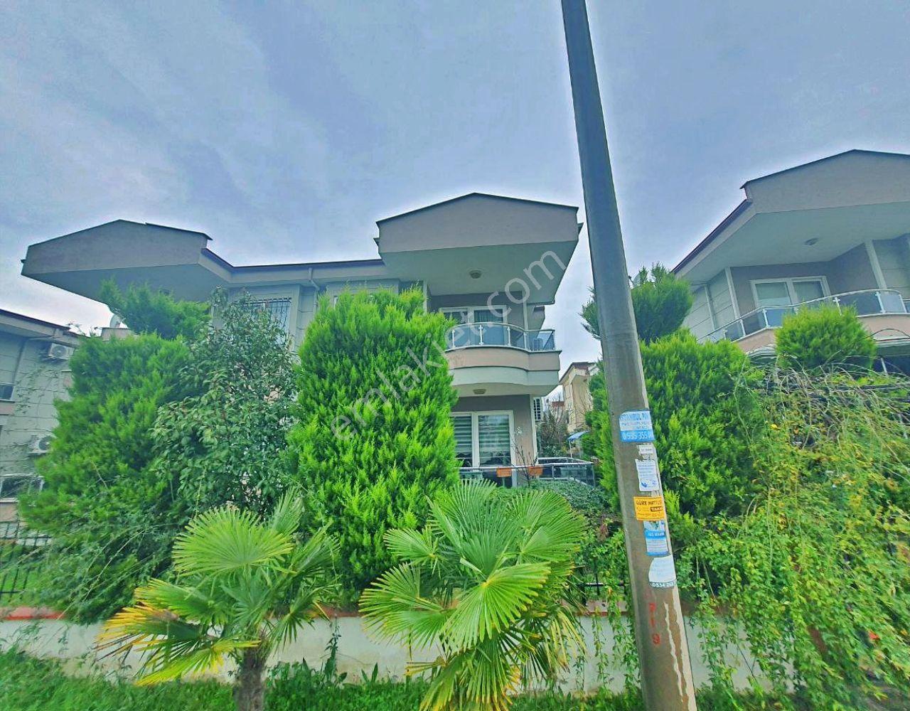 Uytundan Gürede Otoparklı Geniş Bahçeli Kapalımutfaklı 2+1 Villa - Görsel 22