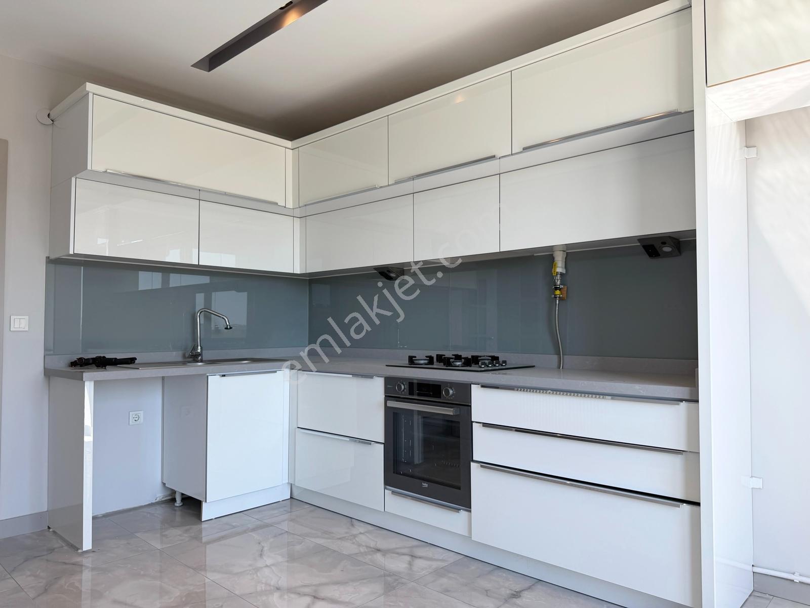 ▀yetkili Güçten İkizçayda Yüzme Havuzlu K.otoparklı Lüx 2+1daire - Görsel 4