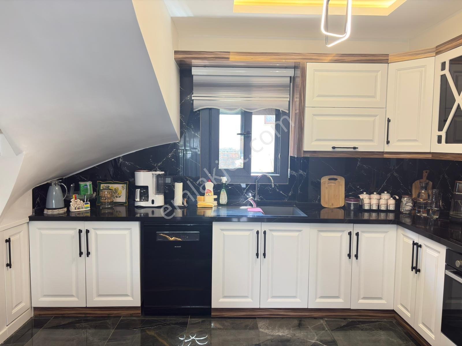 Özdere'de Deniz Tarafında Lüks 3+1 Eşyalı Yeni Villa - Görsel 12