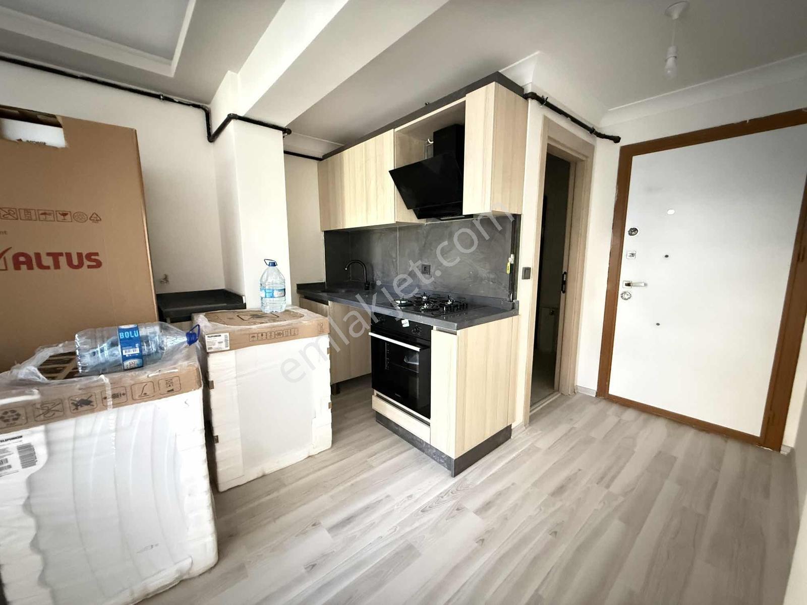 Alaçatı'dan/sıfır Eşyalı/oturuma Hazır/fiber Altyapı 1+1 Kiralık - Görsel 12