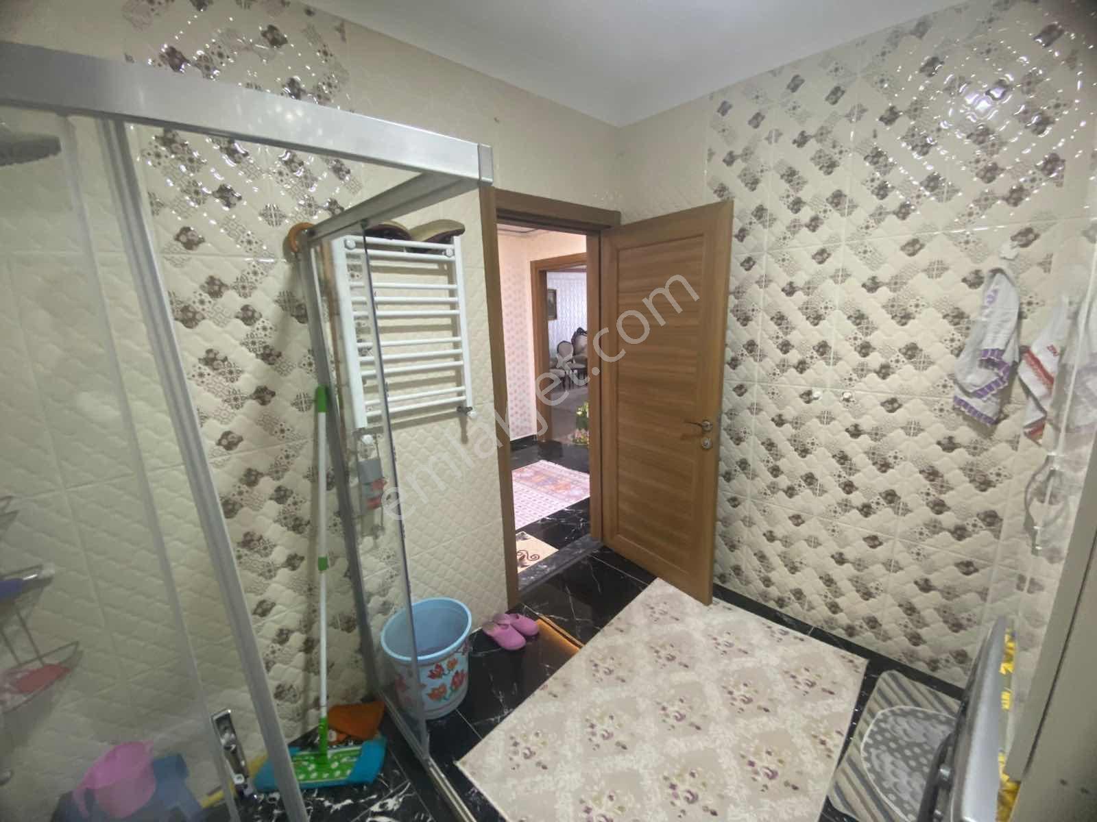 Balıkesir Edremit Kadıköyde Merkezi Konumda Satılık 3+1 Daire - Görsel 4