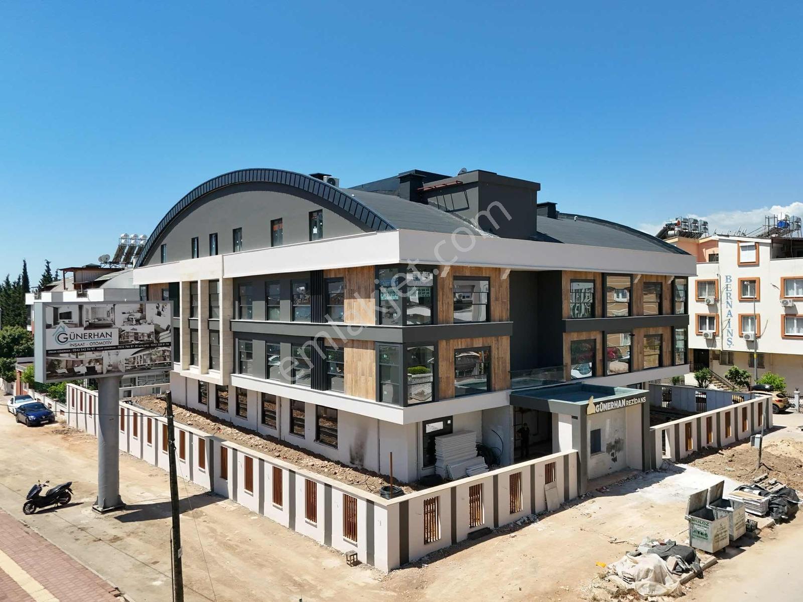 Dokuma'da Havuzlu Lüx Sitede 1+1 | Yerden Isıtma | Hamam & Sauna
