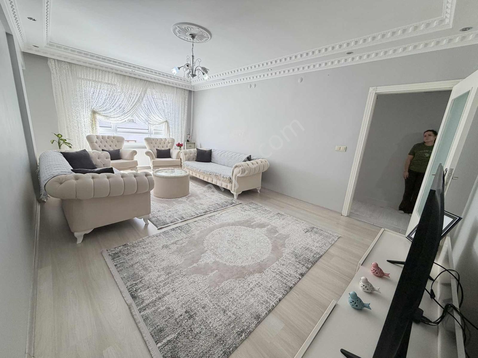 Kuşçağız Cadde Üzeri Asansörlü 2. Kat 135mt Full Yapılı Kaçmaz! - Görsel 18
