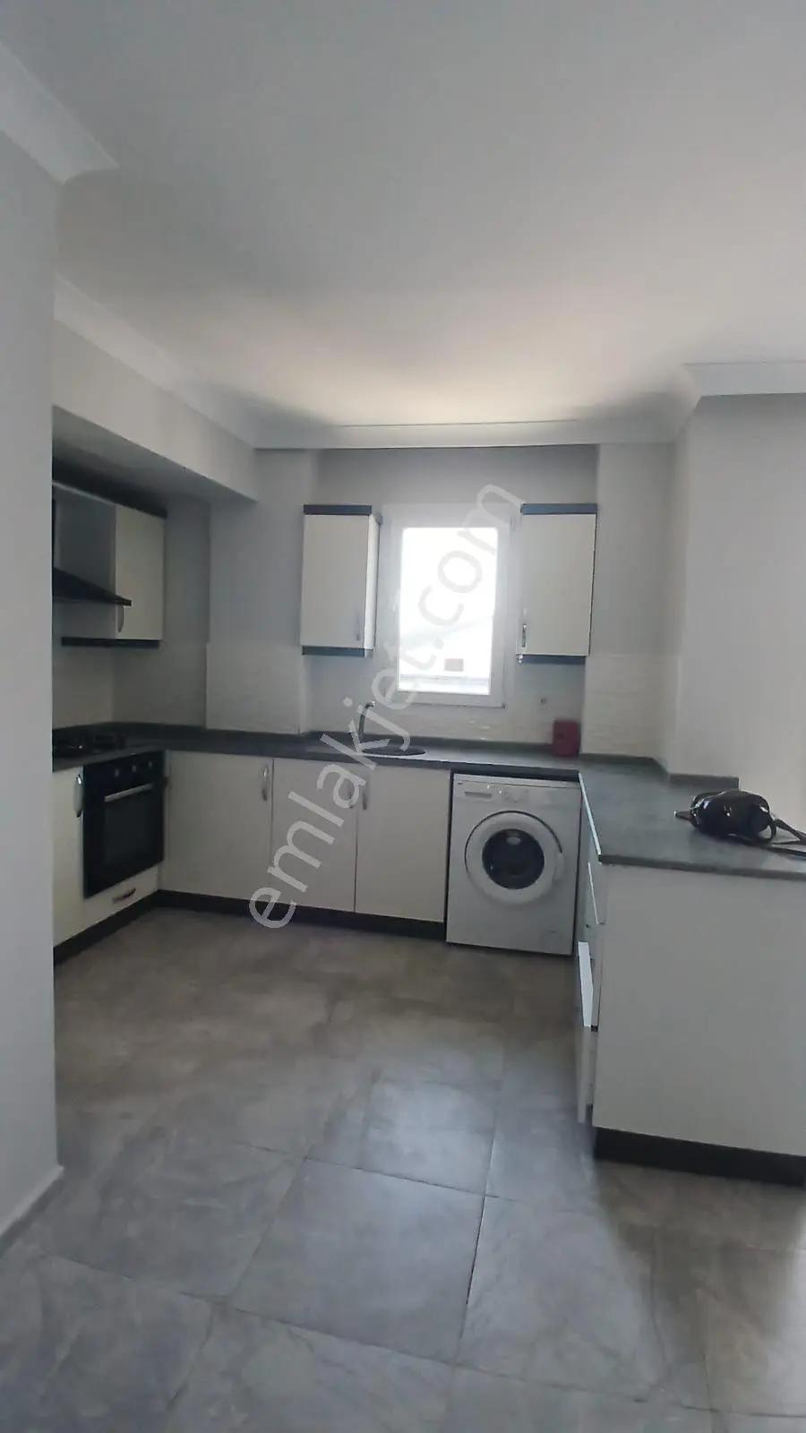 Stop’tan Karapınar’da Havuzlu Eşyalı Kiralık 1+1 Daire - Görsel 5