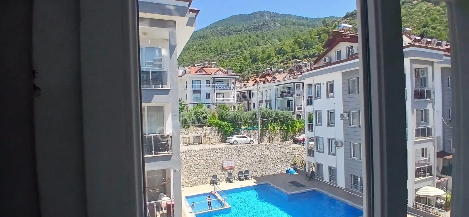 Stop’tan Karapınar’da Havuzlu Eşyalı Kiralık 1+1 Daire - Görsel 2