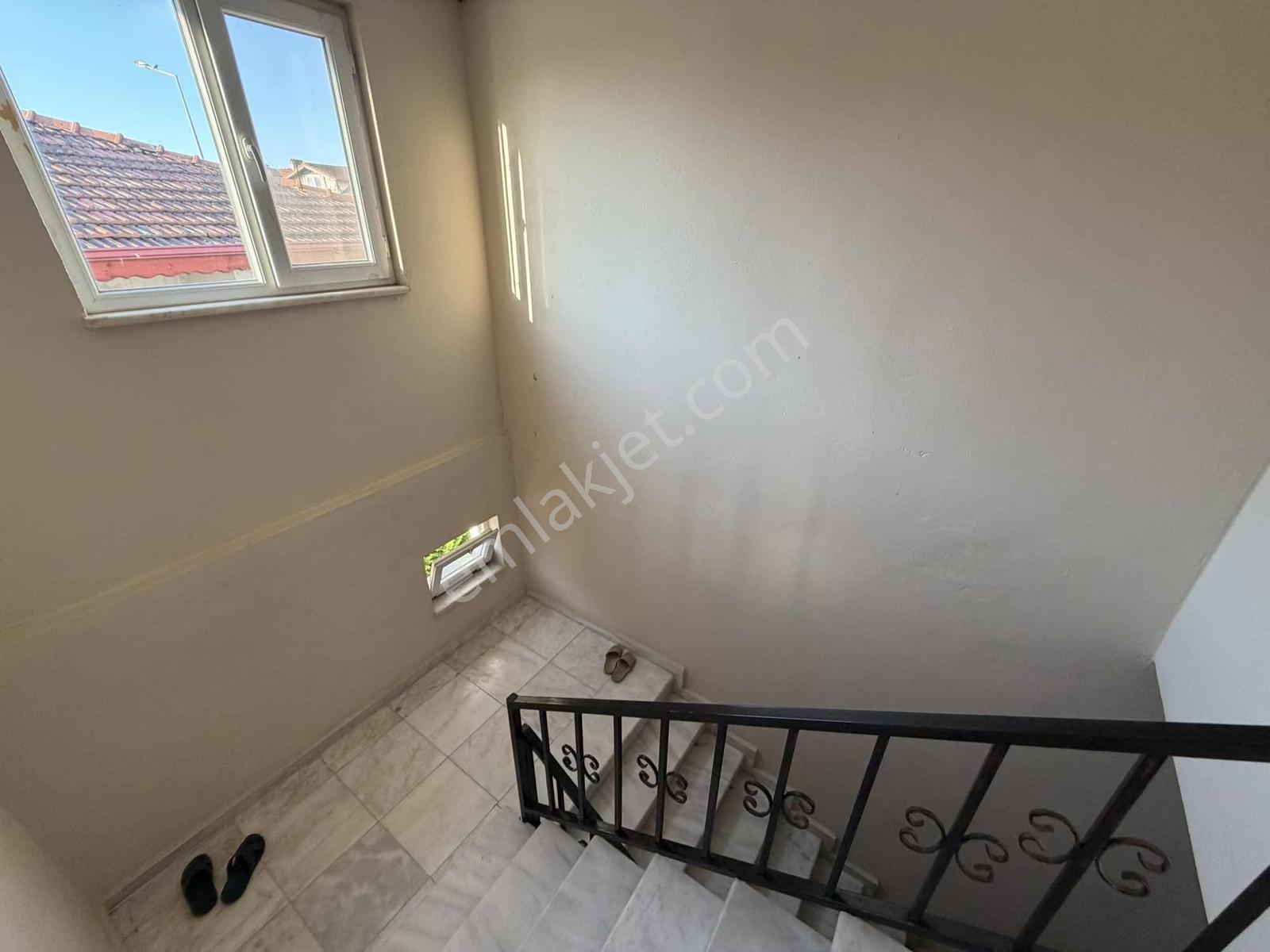 Serdivan Arabacıalanı İki Avm Arası Geniş Ferah Kiralık Daire - Görsel 10