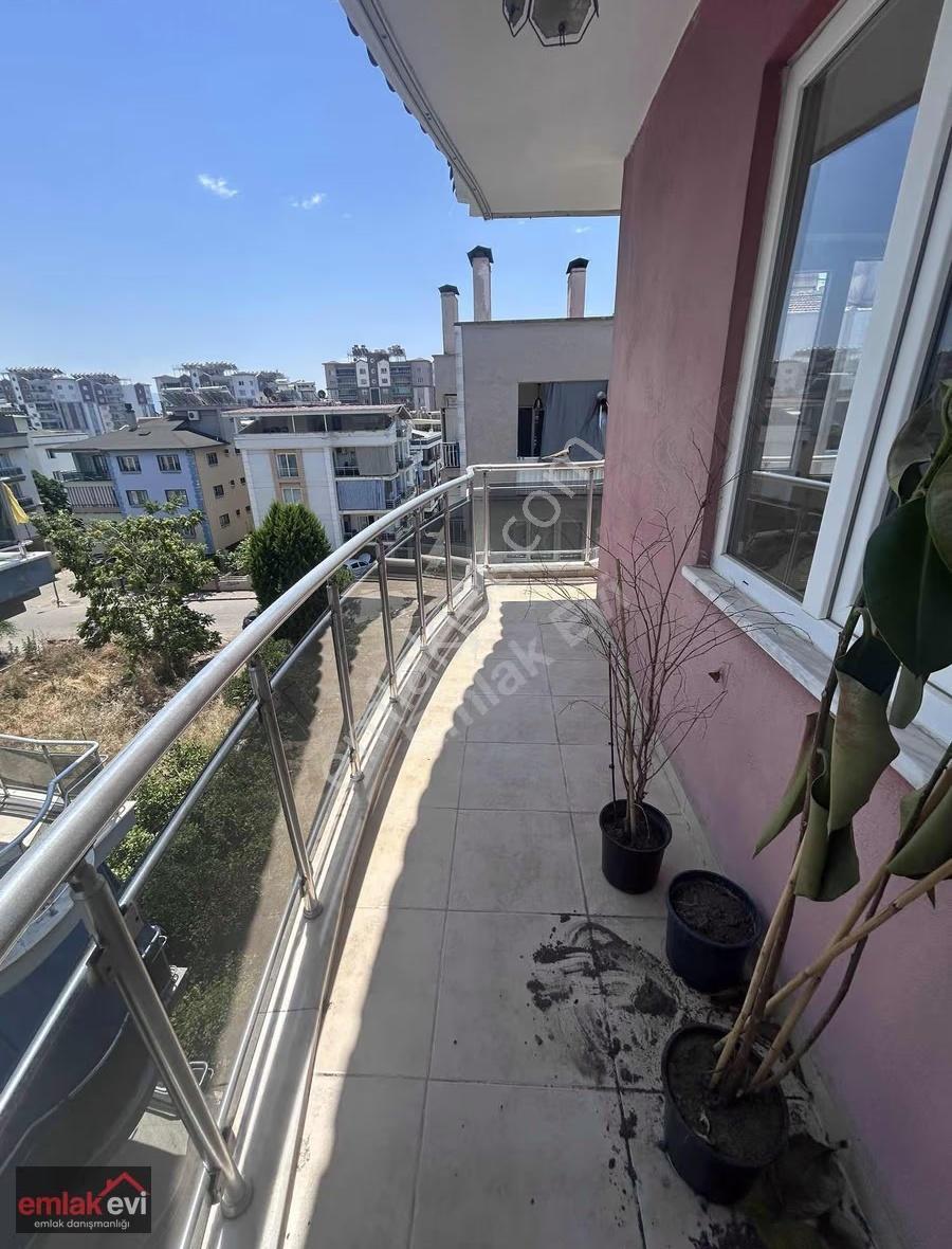 Emlak Evi'nden Girne'de Kombili 3+1 Kiralık Daire - Görsel 13