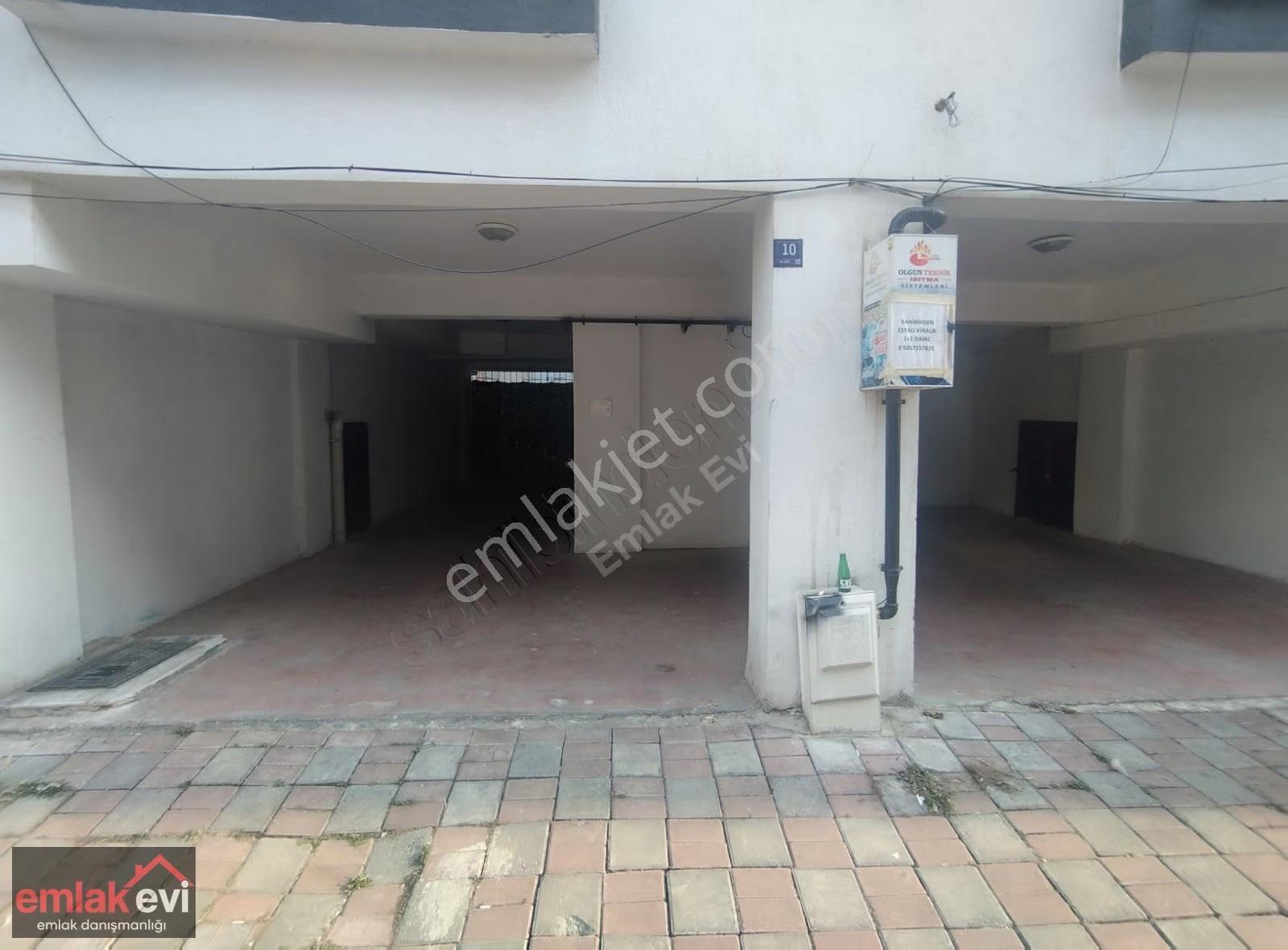 Emlak Evi'nden Zafer De Kiralık Kombili 1+1 Daire - Görsel 4