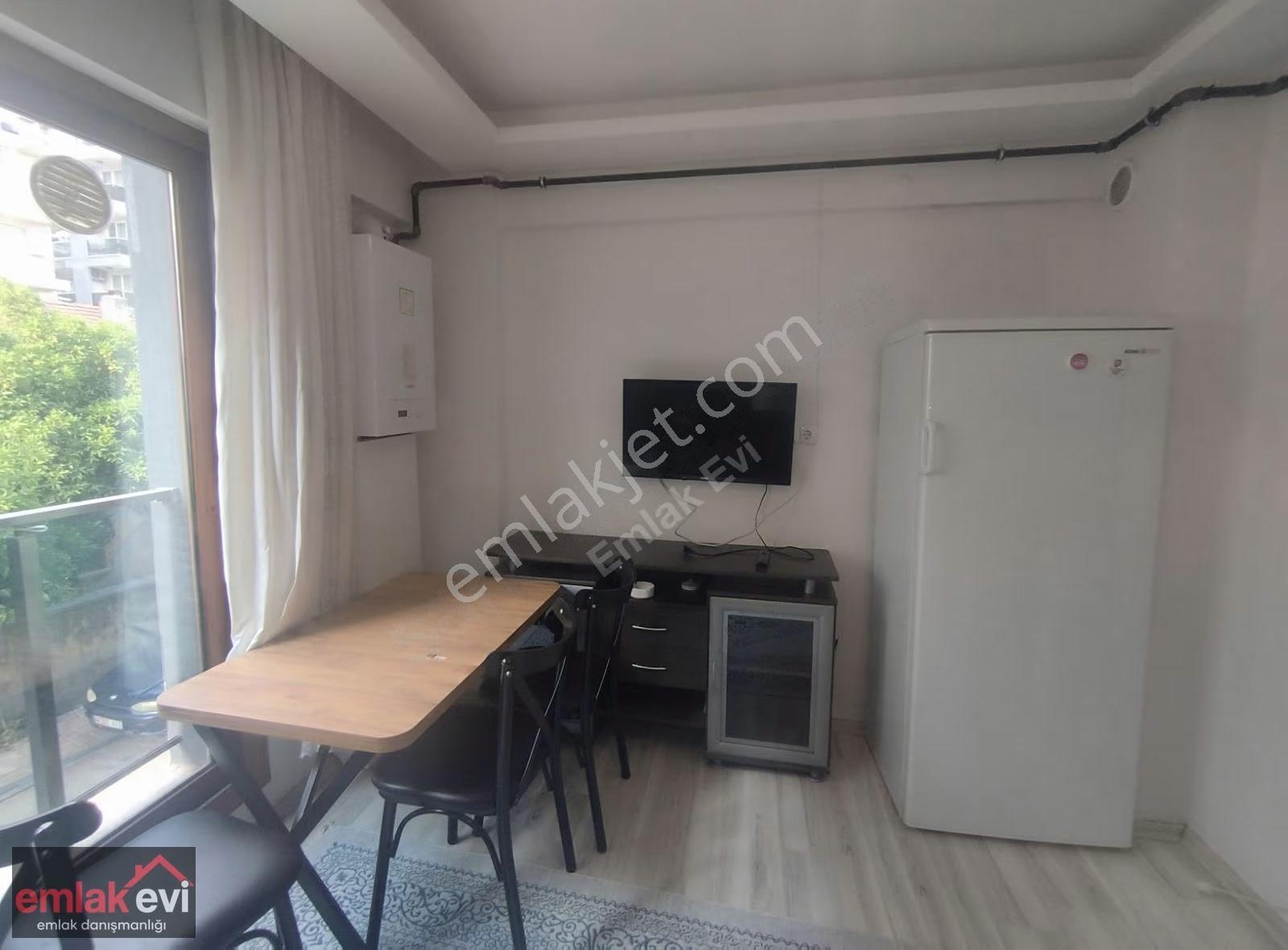 Emlak Evi'nden Zafer De Kiralık Kombili 1+1 Daire - Görsel 6