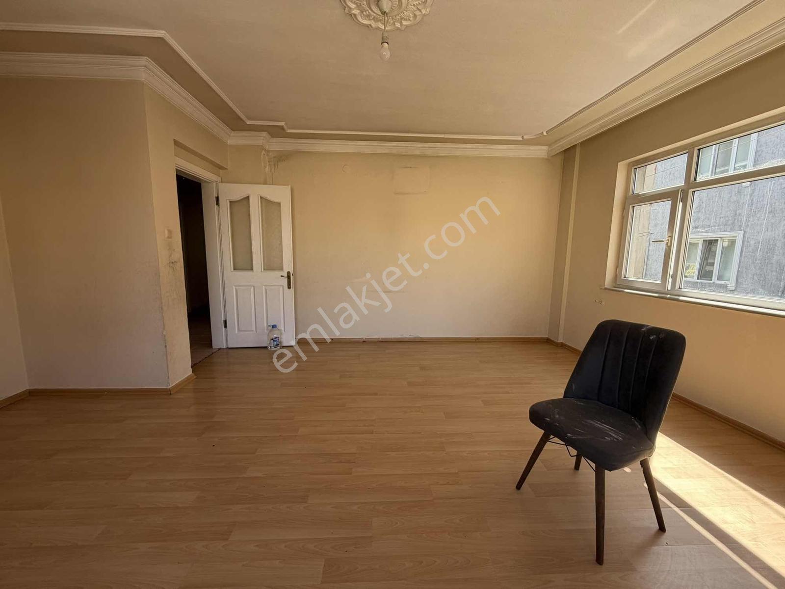 Doğan Aslan'dan Bağlarbaşında Kiralık 3+1 Daire - Görsel 15