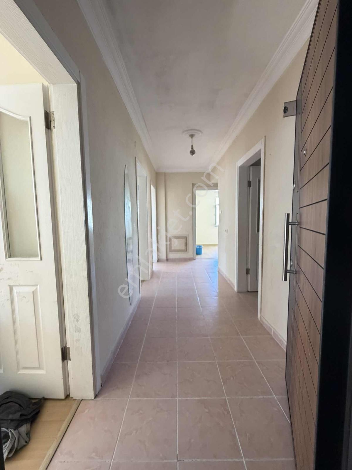Doğan Aslan'dan Bağlarbaşında Kiralık 3+1 Daire